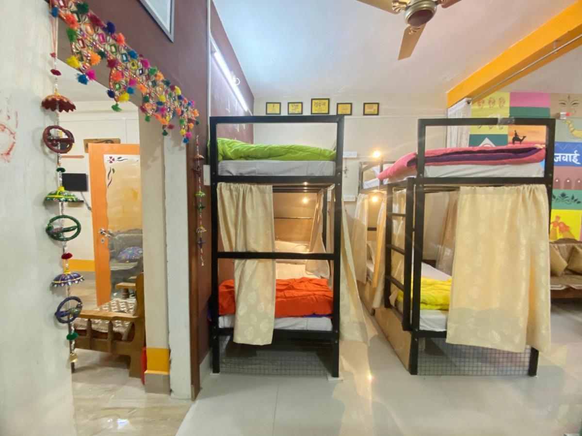 Jawai Bagpackers Hostel Sheoganj Exteriör bild